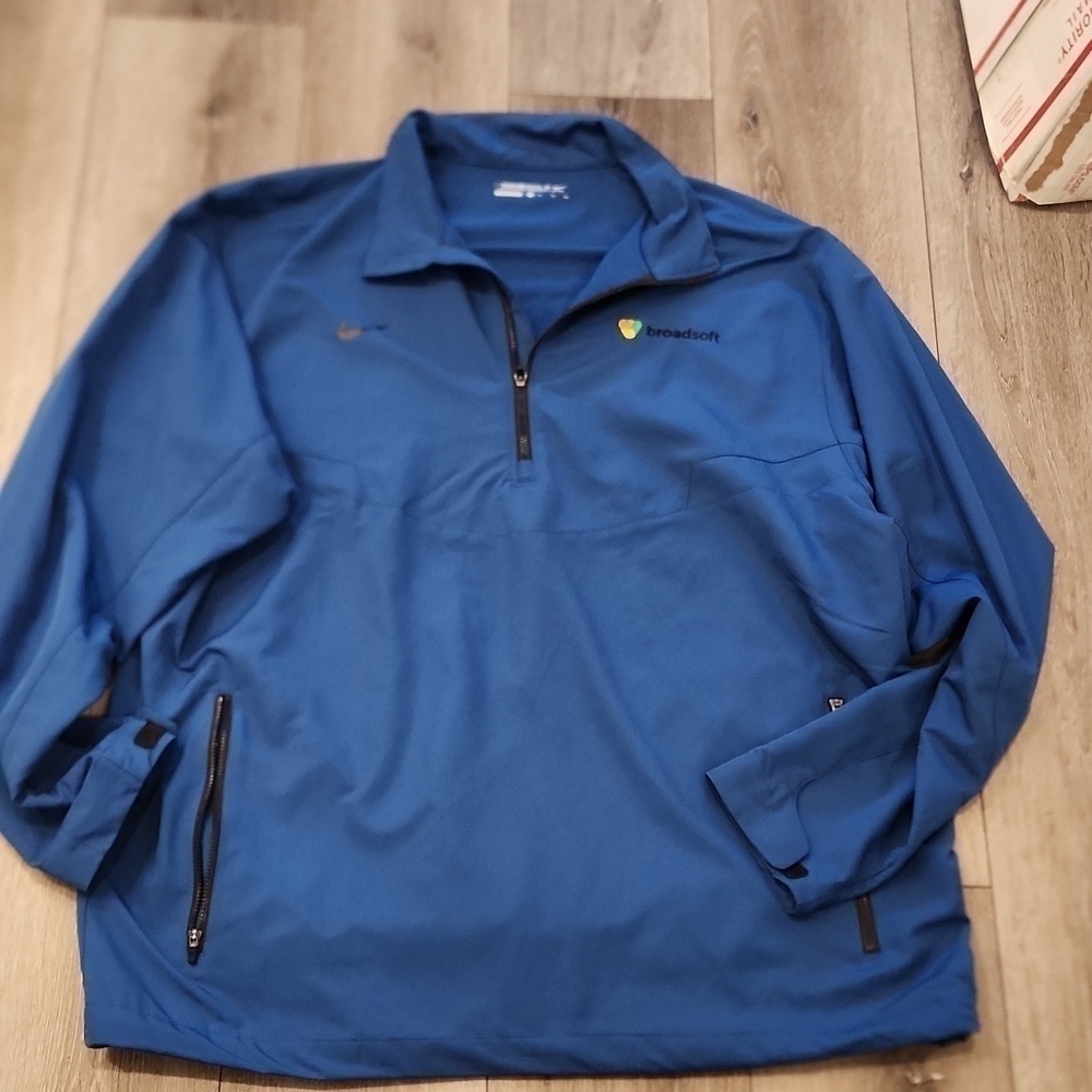Nike Golf Windbreaker